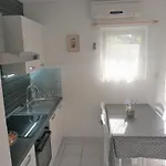 Apartman Rak Vis