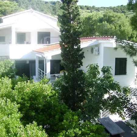 Apartman Rak Vis